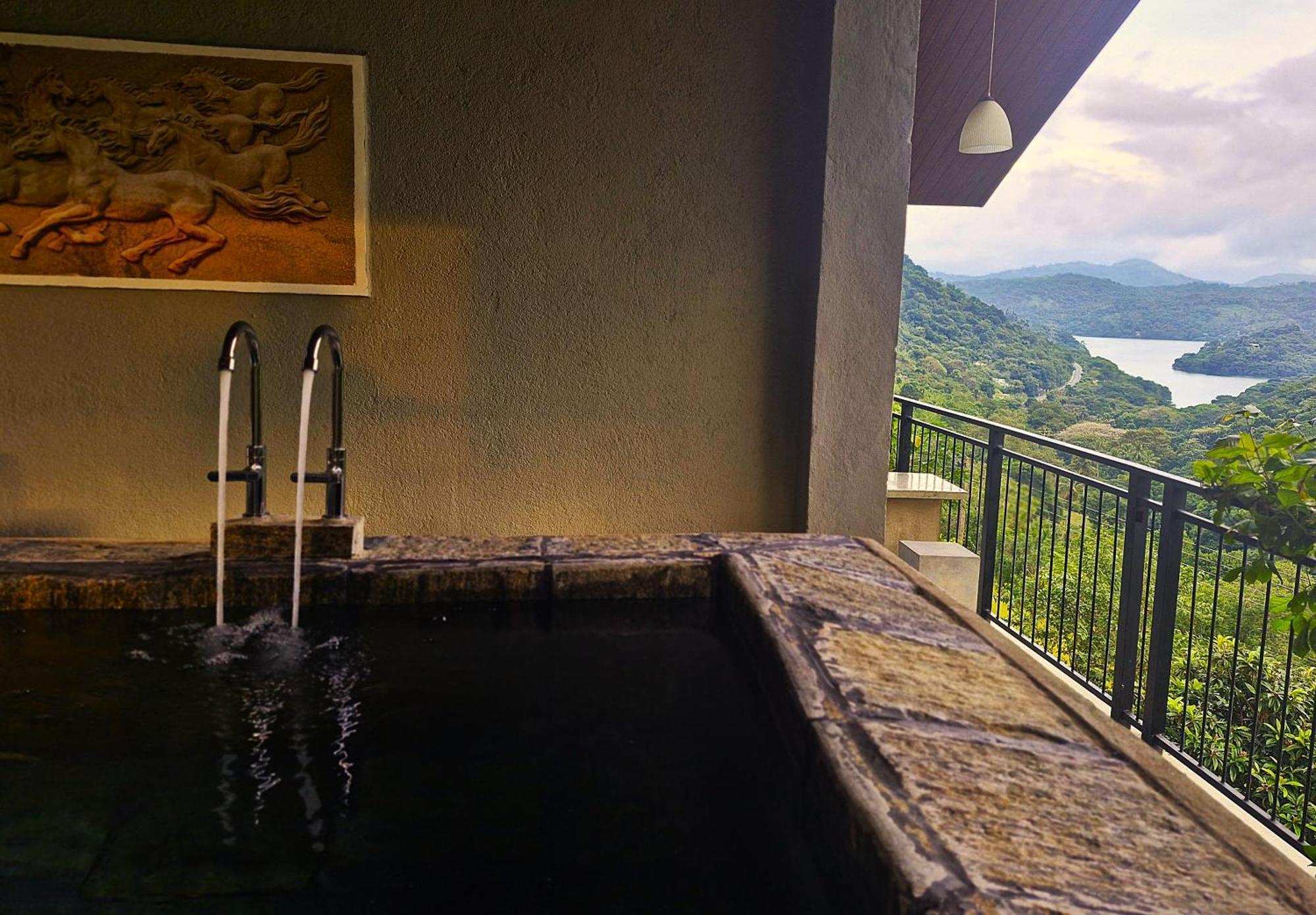Kandy Victoria Eco Resort Esterno foto
